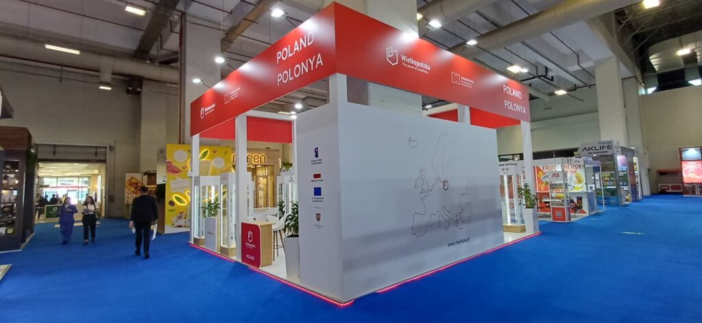 Stoisko województwa Wielkopolskiego na targach WorldFood 2025 w Stambuł (1)